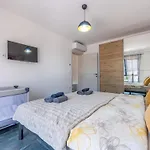 Rose Mit Privatem Pool By Interhome Apartmán Medulin