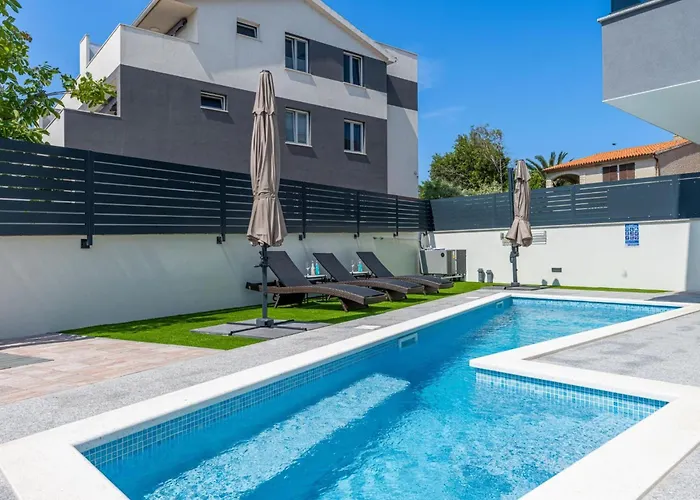 Rose Mit Privatem Pool By Interhome Lejlighed Medulin