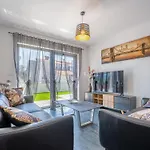 Rose Mit Privatem Pool By Interhome Apartment